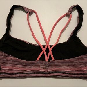 Lulemon Free to Be Bra